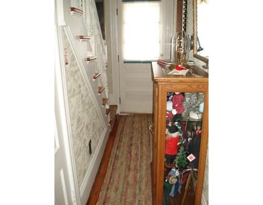 27 Harvard St, Gardner, MA 01440 photo 9