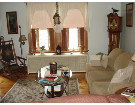27 Harvard St, Gardner, MA 01440 photo 4