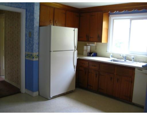 41 Old Marlboro Rd, Maynard, MA 01754 photo 2
