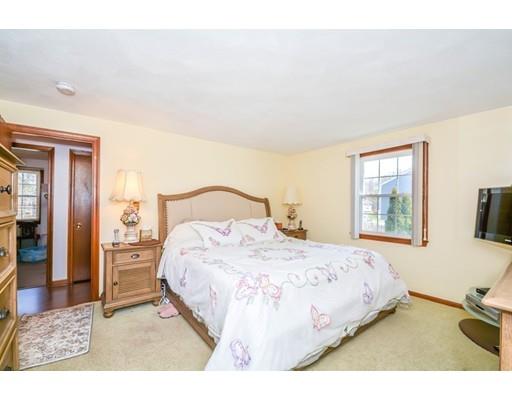 32 Wood Ln, Maynard, MA 01754 photo 12
