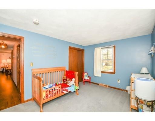 32 Wood Ln, Maynard, MA 01754 photo 13