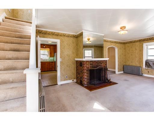 946 School St, Webster, MA 01570 photo 4