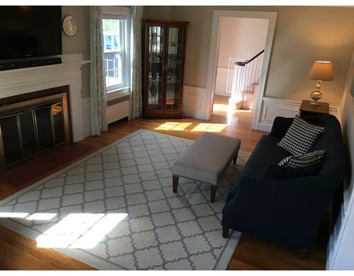 574 Webster St, Needham, MA 02494 photo 2
