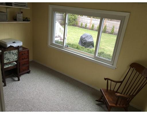 574 Webster St, Needham, MA 02494 photo 15