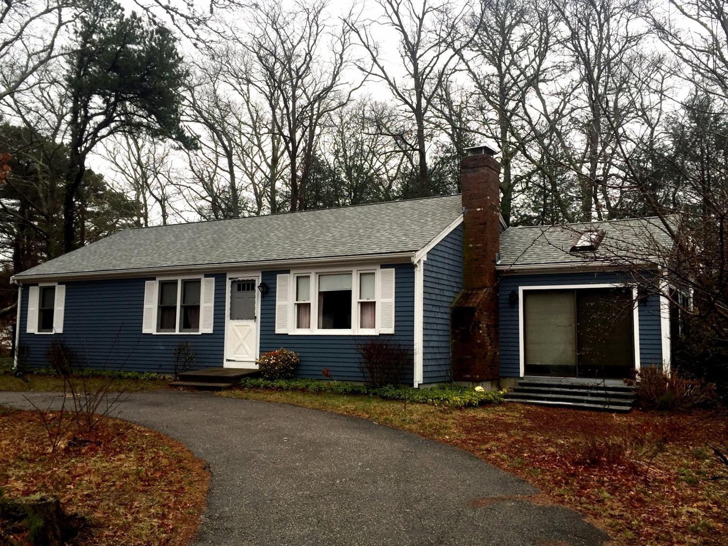 2 Jonas Dr, Mashpee, MA 02649 photo 1