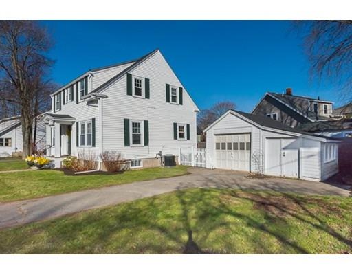 21 Humphrey St, Marblehead, MA 01945 photo 2