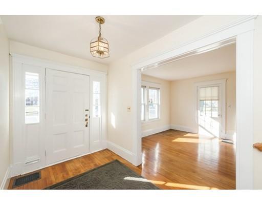 21 Humphrey St, Marblehead, MA 01945 photo 12