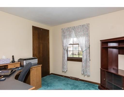 128 Tamarack Dr, Springfield, MA 01129 photo 18