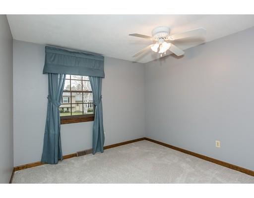 128 Tamarack Dr, Springfield, MA 01129 photo 17