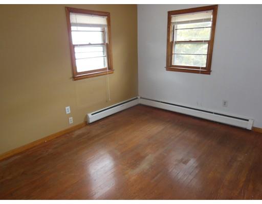 1082 Plumtree Rd, Springfield, MA 01119 photo 20