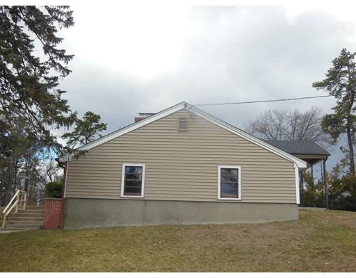 1082 Plumtree Rd, Springfield, MA 01119 photo 5
