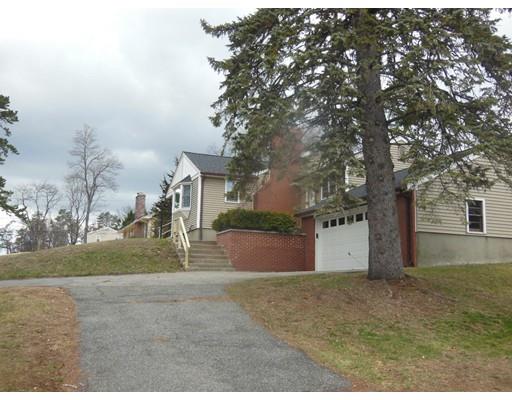 1082 Plumtree Rd, Springfield, MA 01119 photo 4