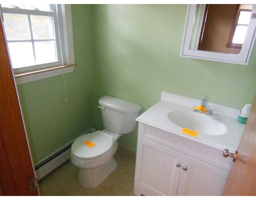 1082 Plumtree Rd, Springfield, MA 01119 photo 22