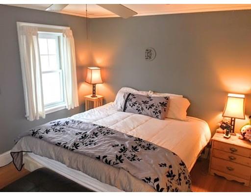 7 Ocean Ave, Marblehead, MA 01945 photo 8