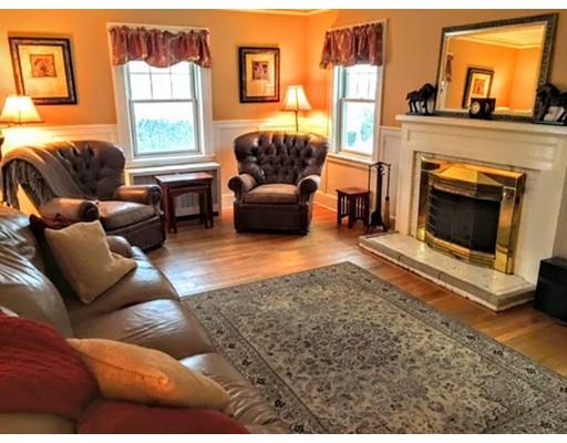 7 Ocean Ave, Marblehead, MA 01945 photo 3