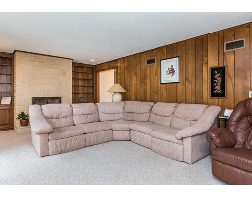69 Willow Brook Rd, Longmeadow, MA 01106 photo 12