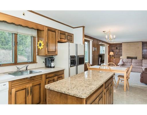 69 Willow Brook Rd, Longmeadow, MA 01106 photo 16