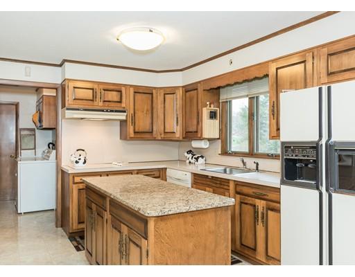 69 Willow Brook Rd, Longmeadow, MA 01106 photo 17