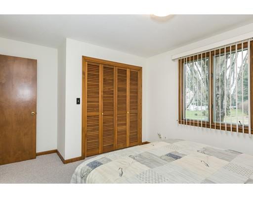 69 Willow Brook Rd, Longmeadow, MA 01106 photo 26