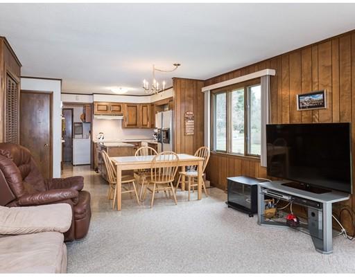 69 Willow Brook Rd, Longmeadow, MA 01106 photo 13