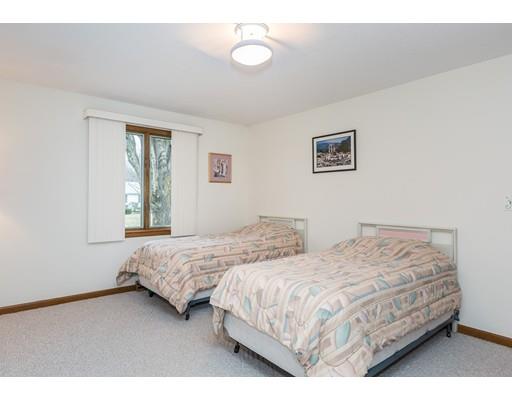 69 Willow Brook Rd, Longmeadow, MA 01106 photo 24