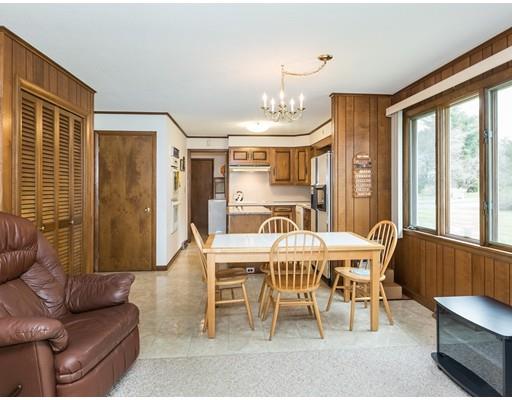 69 Willow Brook Rd, Longmeadow, MA 01106 photo 14