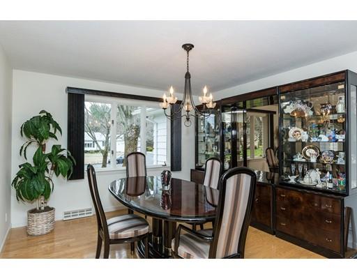 69 Willow Brook Rd, Longmeadow, MA 01106 photo 9