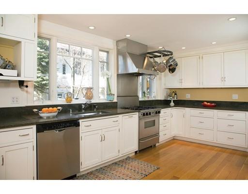 3 Clinton Rd, Brookline, MA 02445 photo 6