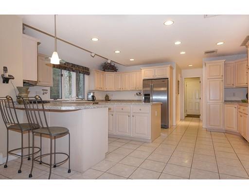 6 Maddy Ln, Acton, MA 01720 photo 4