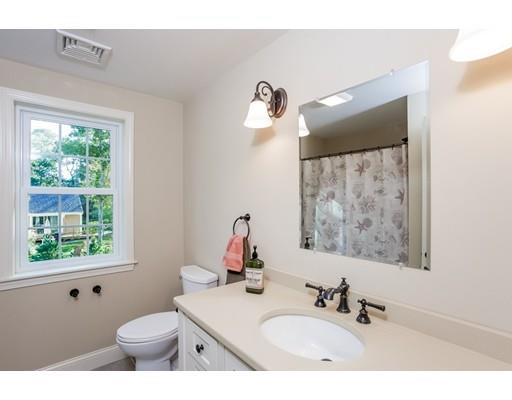 321 Capn Lijahs Rd, Centerville, MA 02632 photo 4