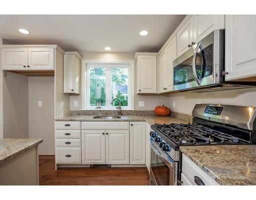 321 Capn Lijahs Rd, Centerville, MA 02632 photo 2