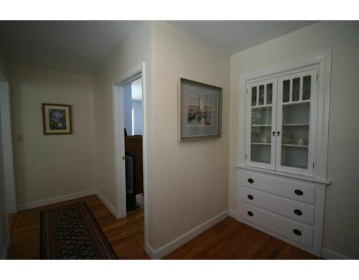 2 Vane St, Walpole, MA 02081 photo 10
