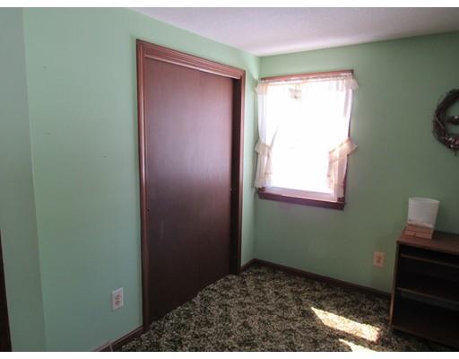 40 Kenneth Rd, Easthampton, MA 01027 photo 8
