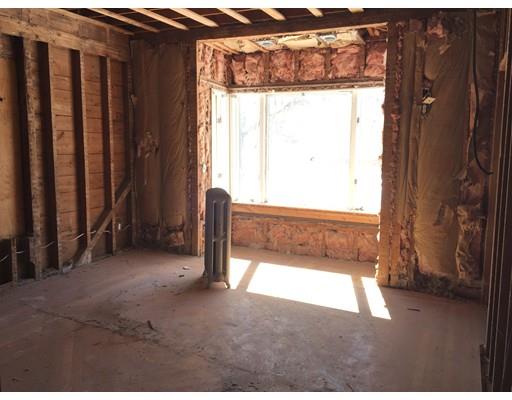 9 Warner St, Gloucester, MA 01930 photo 6