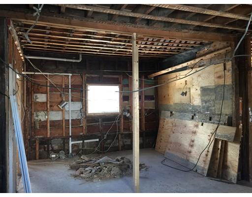 9 Warner St, Gloucester, MA 01930 photo 4