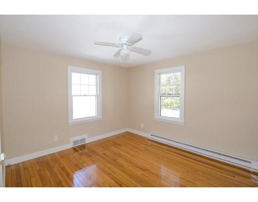 155 Carroll St, Springfield, MA 01108 photo 6