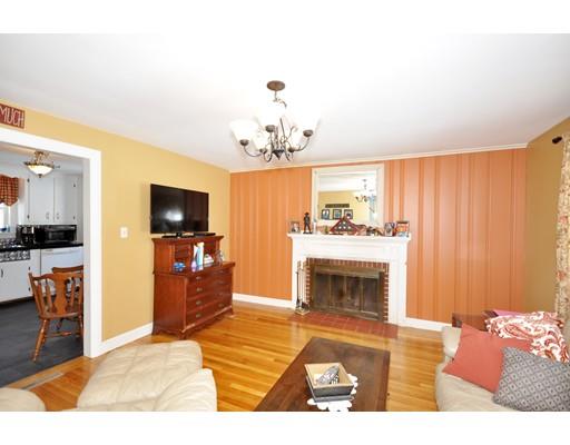 13 Jonathan Dr, Ayer, MA 01432 photo 3