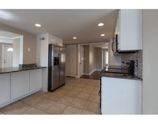 15 Andrews St, Danvers, MA 01923 photo 10