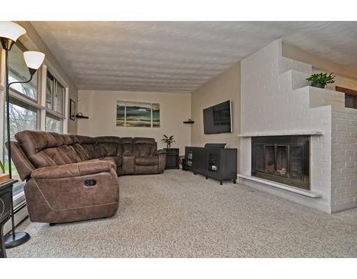 8 Ruthellen Rd, Framingham, MA 01701 photo 3