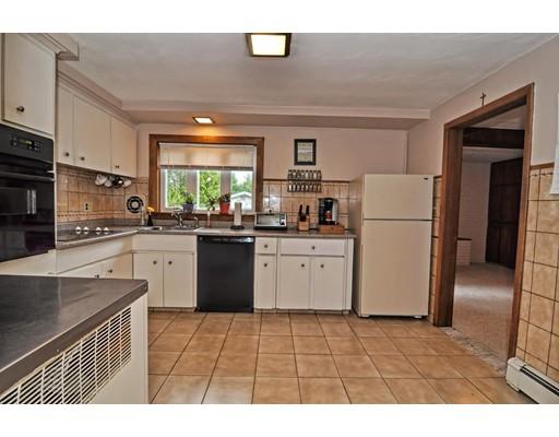 8 Ruthellen Rd, Framingham, MA 01701 photo 12