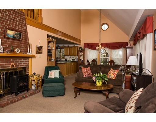 9 Vernon Ave, Hull, MA 02045 photo 2