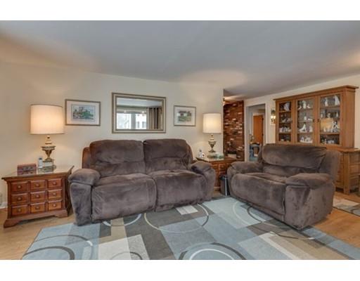 15 Track Rd, Reading, MA 01867 photo 11