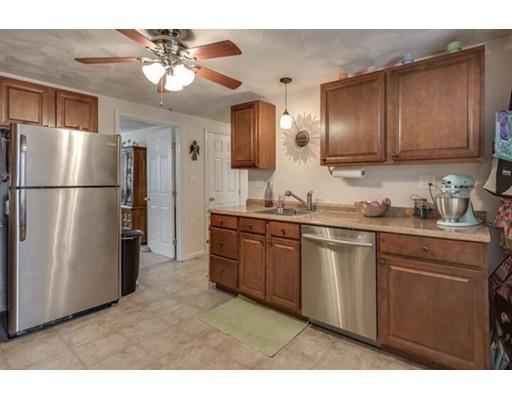 15 Track Rd, Reading, MA 01867 photo 5
