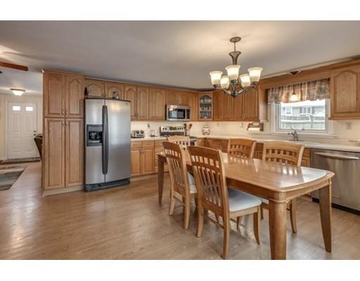 15 Track Rd, Reading, MA 01867 photo 4