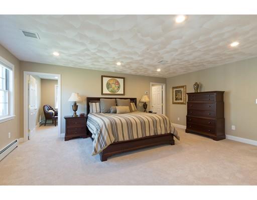31 Harold Ave, Reading, MA 01867 photo 14