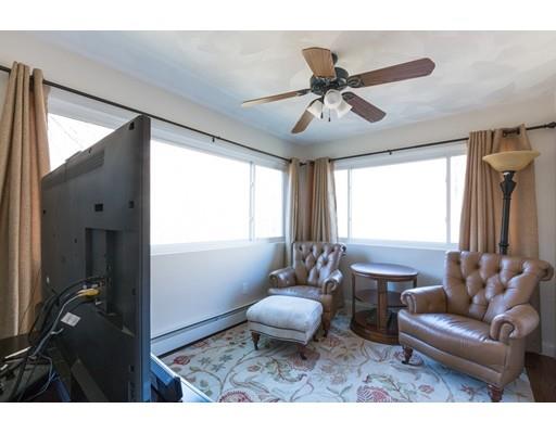31 Harold Ave, Reading, MA 01867 photo 9