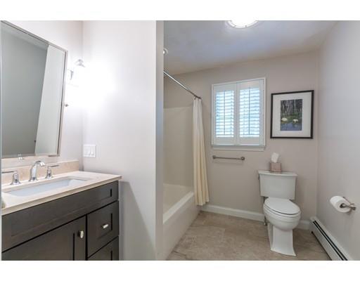31 Harold Ave, Reading, MA 01867 photo 7