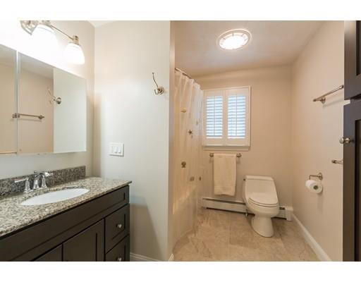 31 Harold Ave, Reading, MA 01867 photo 13