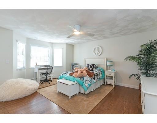 31 Harold Ave, Reading, MA 01867 photo 11