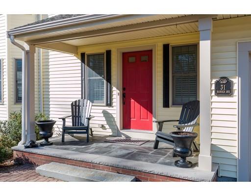 31 Harold Ave, Reading, MA 01867 photo 2